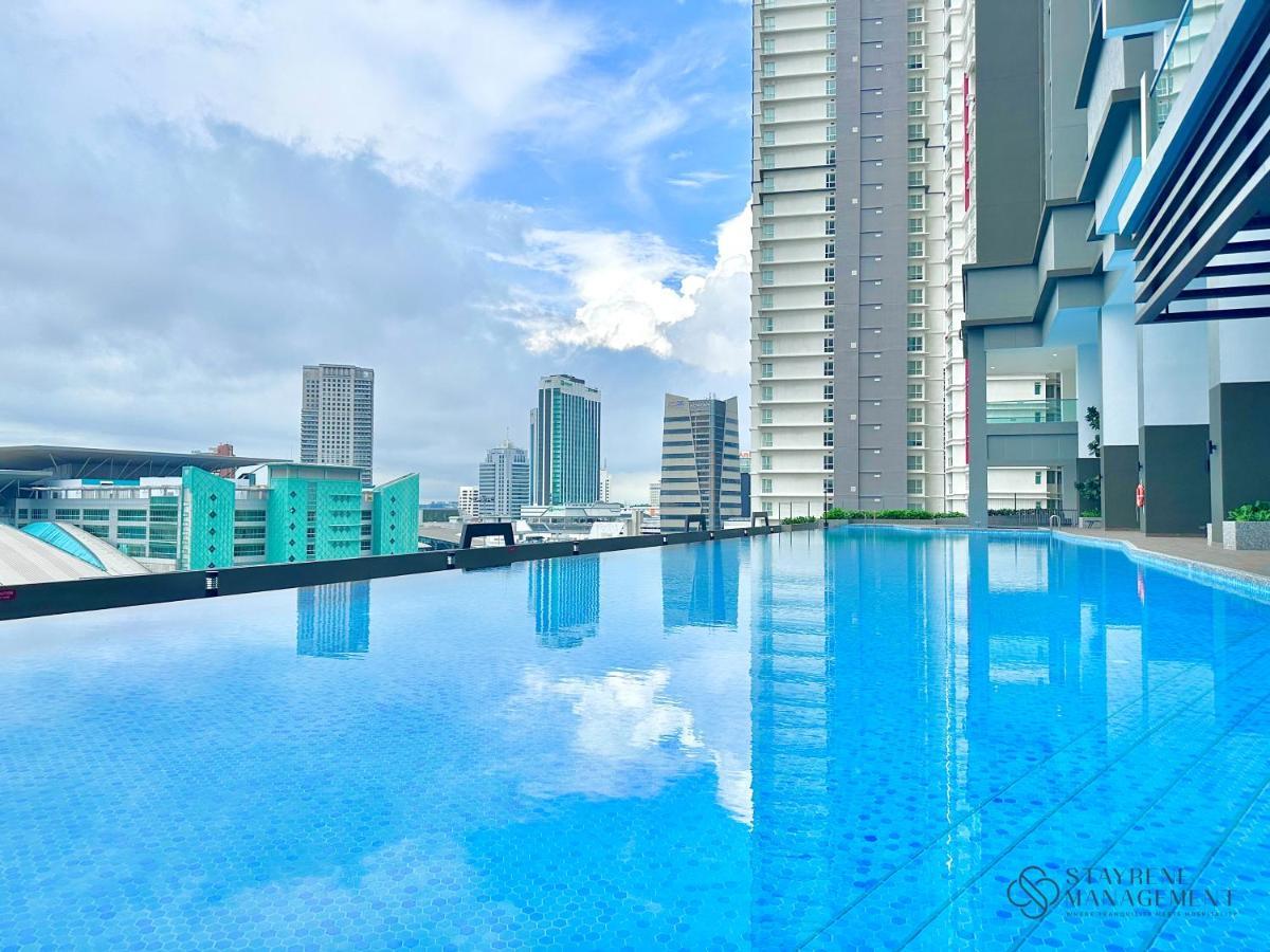 Twin Tower Residence Johor Bahru By Stayrene Εξωτερικό φωτογραφία